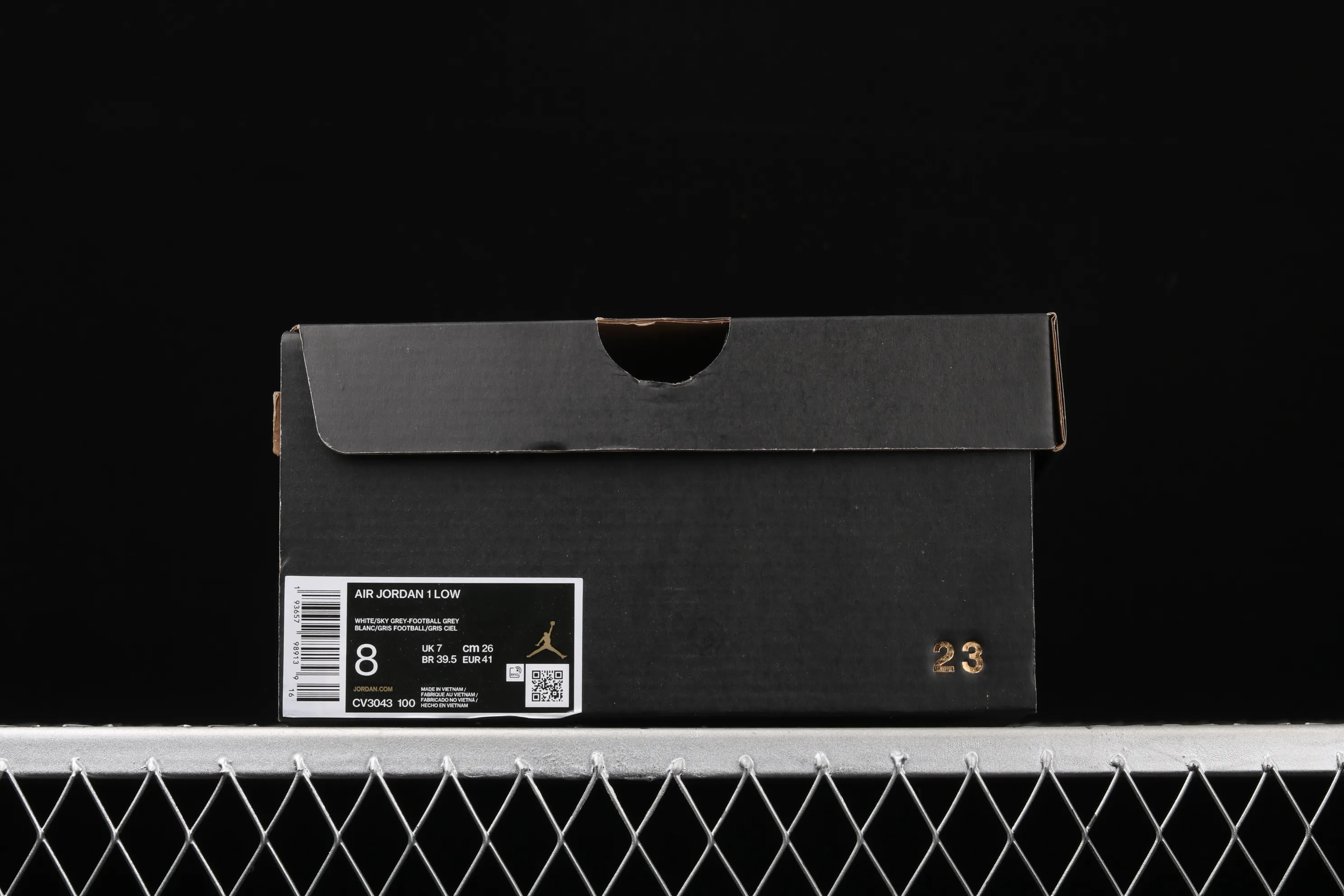 All categories Air Jordan Jordan series basketball shoes Air Jordan 1 Low Y version Air Jordan 1 Low AJ1 Joe 1 low-top top layer leather cultural and leisure sports sneakers CV3043-100